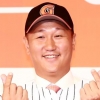 진통 끝에… 이대호 KBO 사상 두 번째 은퇴투어 주인공