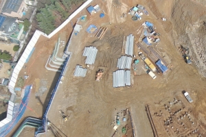 용인시, 드론 띄워 비산먼지 배출 공사장 단속