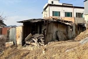 이렇게 흉물 된 빈집… 귀신마저 곡할 사연은