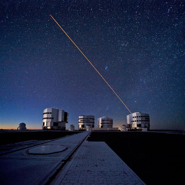 지상에 있는 우주 연구시설 중에 탄소발자국이 가장 큰 것은 칠레 아타카마 사막에 있는 초거대망원경(VLT)이다.  유럽남방천문대(ESO) 제공