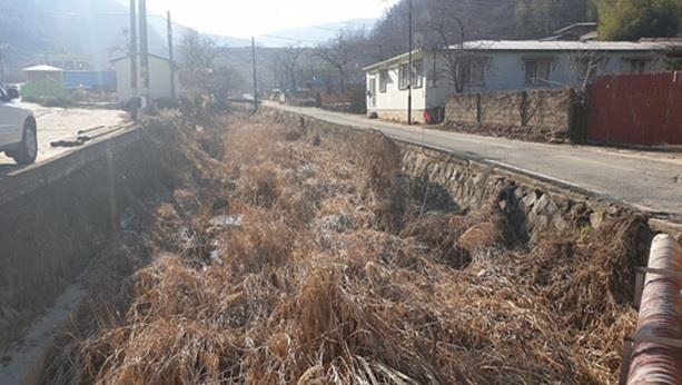 경북 경산시는 그동안 여러 차례 하천 범람으로 농경지 침수와 재산피해를 입었다. 이는 경산시와 행정안전부가 남천 자연재해위험개선지구를 시작으로 광범위한 정비공사를 하는 계기가 됐다. 남천도 정비 전에는 수해를 많이 겪는 곳이었다.  경산시 제공