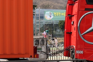 [새벽·총알배송의 역습-상]물류창고 옆 학교, 경기 용인·서울 강서 최다