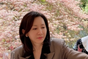 ‘58세’ 전인화, 세월 비껴간 미모에 성유리 반응은