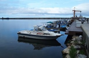 강릉항을 마리나 특화지역으로 개발하는 등 강릉이 해양중심도시로 새롭게 태어나기 위한 10개년 로드맵이 준비되고 있다. 강릉항 전경. 강릉시 제공