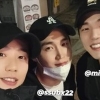 정해인, 지하철 1호선 포착…배우와 함께