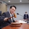 尹, 박진·이상민 임명 강행… ‘文 장관’과 첫 국무회의
