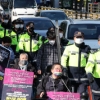 전장연, 출근길 용산 차로서 시위…“장애인 권리예산 1원이라도 반영하라”