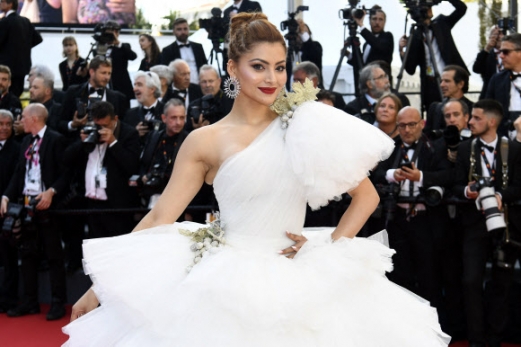 The 75th Cannes Film Festival - Opening ceremony and screening of the film “Coupez” (Final Cut) Out of competition - Red Carpet arrivals - Cannes, France, May 17, 2022.?Urvashi Rautela arrives. REUTERS 연합뉴스