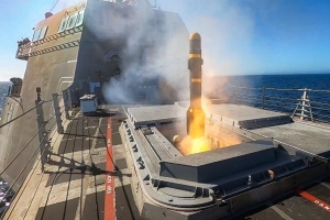 헬파이어, 이젠 ‘바다 암살자’…육해공 모두 쓰는 미사일 탄생