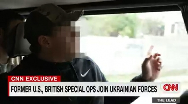 30대 초반의 건장한 케빈(사진)은 우크라이나 외국인 의용군 부대인 국제군단 일원이다. / CNN 방송 캡처