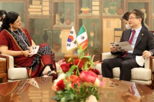 한국-멕시코 문화장관 회담...수교 60주년 맞아 세르반…