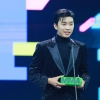 ‘르세라핌에 밀려 임영웅 뮤직뱅크 1위 못해’…경찰, 수사 나서
