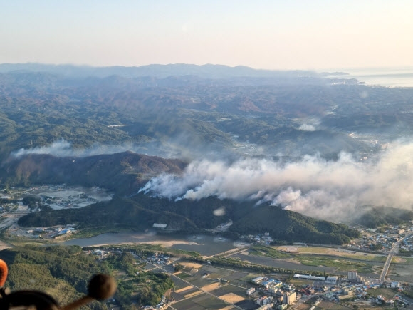 경북 울진군 근남면 행곡리 산불 현장. 연합뉴스