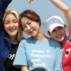 바다·유진, ‘상습 도박’ 슈 끌어안았다…“고맙고 행복”