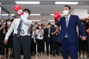 [사설] 여야와 정부·지자체, 경제 살리기에 매진하라