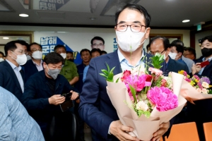 경남 단체장선거 국민의힘 압승...민주당 대통령 마을 김해·양산 패배, 남해 1곳 생환