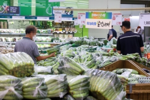 [사설] 고물가에 한 끼가 두려운 사람들, 정부는 더 살펴라