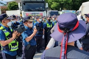 화물연대 파업 물류피해 확산 속 정부·노조 ‘실무 면담’