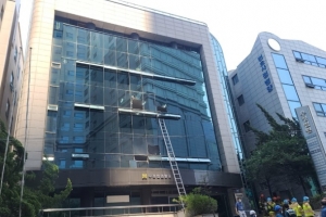 [속보] 대구 수성구 빌딩 화재… 7명 사망·30여명 부상 추정