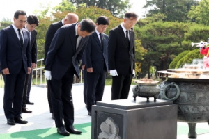 [사설] 국회 공전에 ‘시행령 통제’까지, 폭주 안 멈추는 野