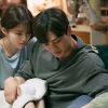 “진짜 사귀냐” 한소희♥송강 열애설 전말