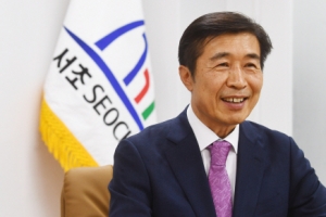 “양재 R&D 혁신 허브·경부고속道 지하화… 서초 전성시대 이끌 것” [민선 8기 단체장에게 듣는다]