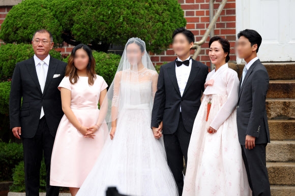 정의선 회장 장녀 결혼식… 재계 총수 총출동