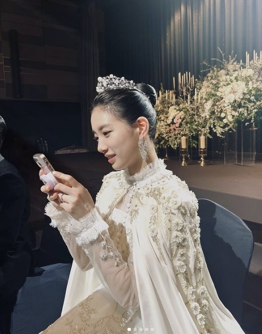 수지 인스타그램 캡처