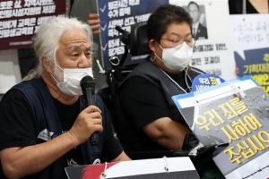 국민 과반 “장애인 지하철시위 공감… 갈등은 정치권 책임”[장애인 이동권, 갈등 넘어 연대로]