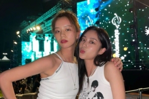 ‘류준열♥’ 혜리, 화끈한 크롭티… 너무 말랐네 