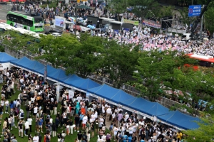 단 하루, 딱 3.8㎞만 허락된 해방… 퀴어퍼레이드, 공존 향해 걷다