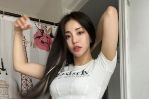 ‘브브걸’ 유정, 다이어트 성공 후 선명해진 ‘11자 복근’