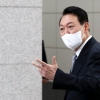 [속보] 尹, 지지율 하락에 “원인 잘 알면 어느 정부나 잘 해결…노력할 뿐”