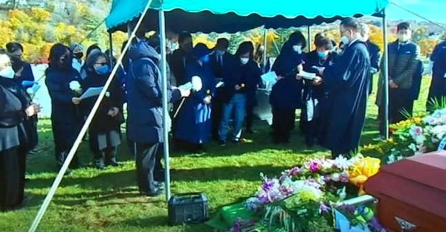 미국 뉴저지 장례식장에서 시신이 뒤바뀐 고(故) 김경자(93)씨 장례식. abc7NY 뉴스 캡처