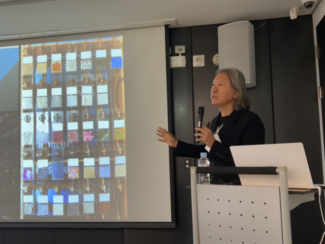 27일 열린 제5차 광주폴리 방향성 발표 기자회견에서 배형민 총감독이 브리핑을 하고 있다. 광주비엔날레 제공 