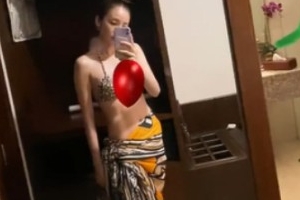 ‘37㎏’ 산다라박, 복근 있었네…‘반전’ 몸매