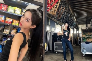 “얼굴 소멸직전”…전소연, 157cm 안믿기는 ‘美친 비율’