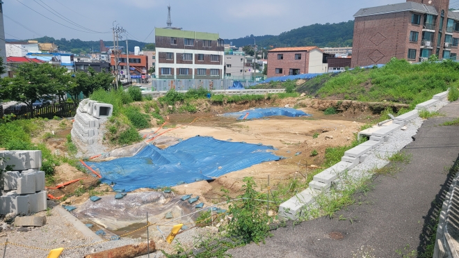 강화군청 뒤 타워형 공영주차장 예정지 전경