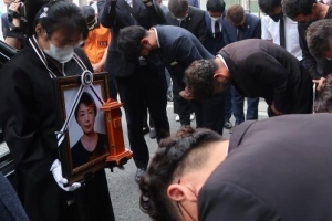 “투석 환자 구하다 숨진 간호사, 잊지 않겠습니다”