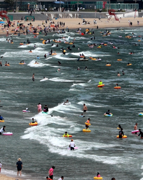 중부 폭우 남부 폭염
