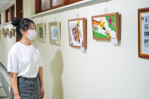 색다른 예술 입고 미술관으로 바뀐 구로구청