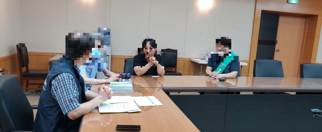 ‘찾아가는 불법사금융 피해상담’은 불법 사금융 피해 우려 지역을 찾아가 피해 상담부터 신고·구제 절차 안내 등을 하는 사업이다. 경기도 제공 