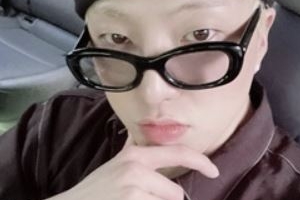 “손잡고 데이트” 강승윤♥여배우 열애설