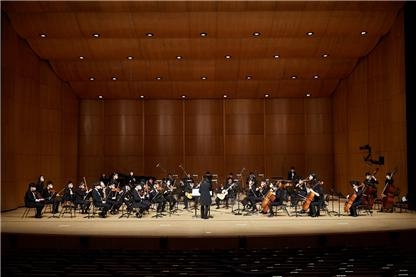 뷰티플마인드 오케스트라 연주 모습.