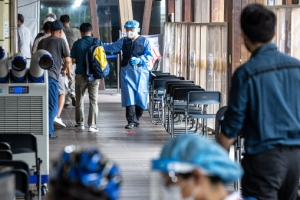 추석에도 요양병원·시설 대면면회 제한…입국 전 코로나 검사 폐지하나