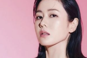 현빈♥ 손예진, 출산 임박 D라인 드러냈다