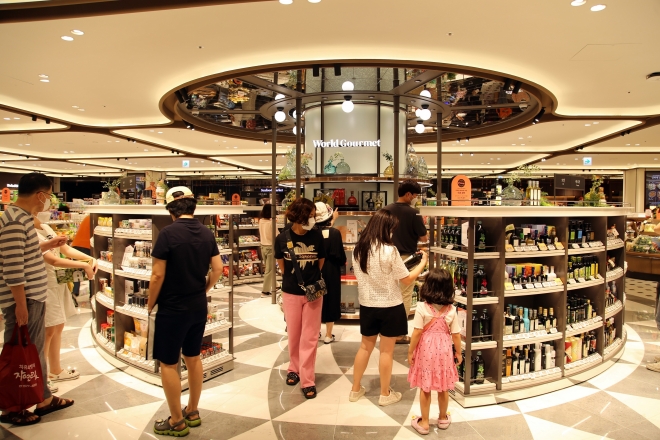 광주신세계 본관 지하1층 푸드마켓.