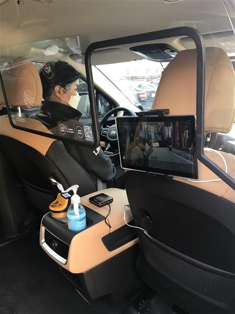 카시트가 장착돼 있고 유모차도 실을 수 있는 가족 전용 대형택시인 ‘서울엄마아빠택시’. 서울시 제공