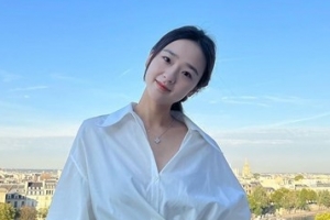 ‘9살 연상 금융맨♥’ 손연재, 신혼여행 근황 “허니+문”