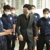 [단독] “내가 당장 수감되면 국가가 나를 보호해 줄 수 있을까 두려웠다” [매 맞는 교도관<상>]